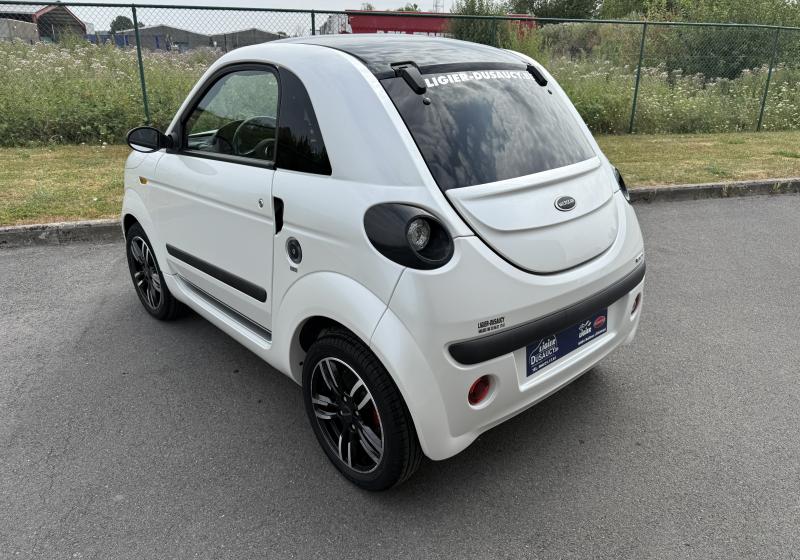 Microcar Dué 6 Plus Pack Design DCI Avec Direction Assistée