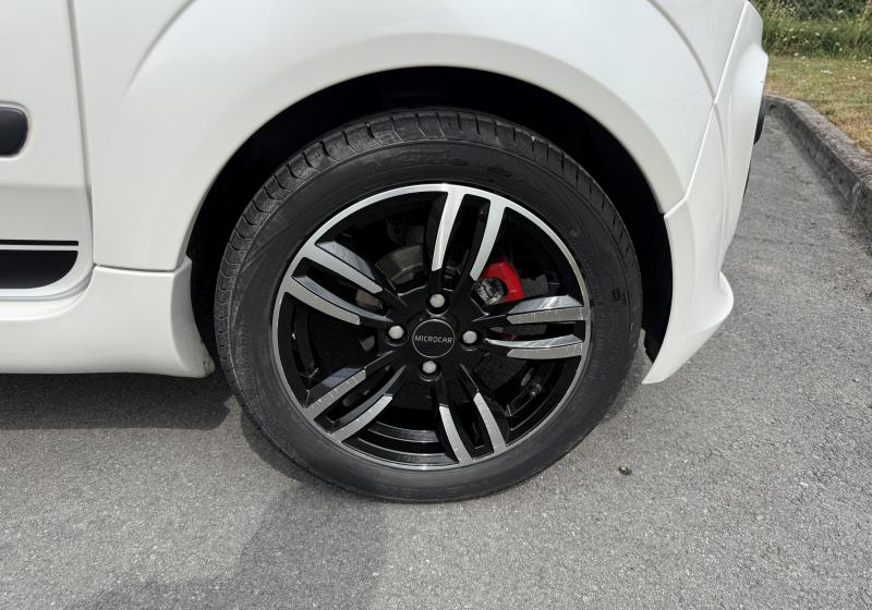 Microcar Dué 6 Plus Pack Design DCI Avec Direction Assistée