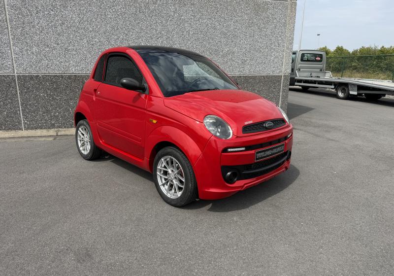 Microcar Dué 4 Plus Pack Design Progress