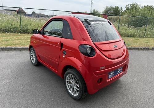 Microcar Dué 4 Plus Pack Design Progress