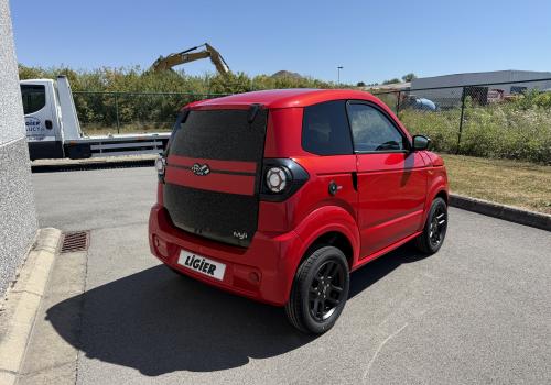 Ligier Myli Max avec Clim, Direction assistée et Carplay