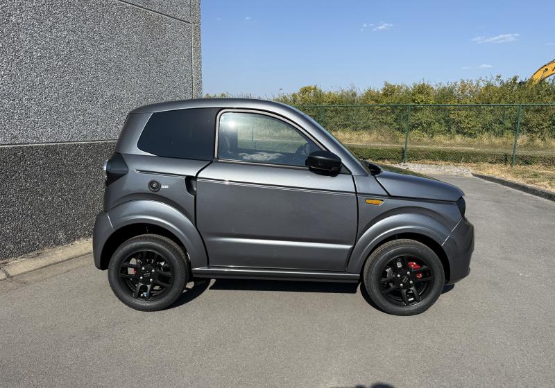 Ligier Myli Max avec Clim, Direction assistée et Carplay