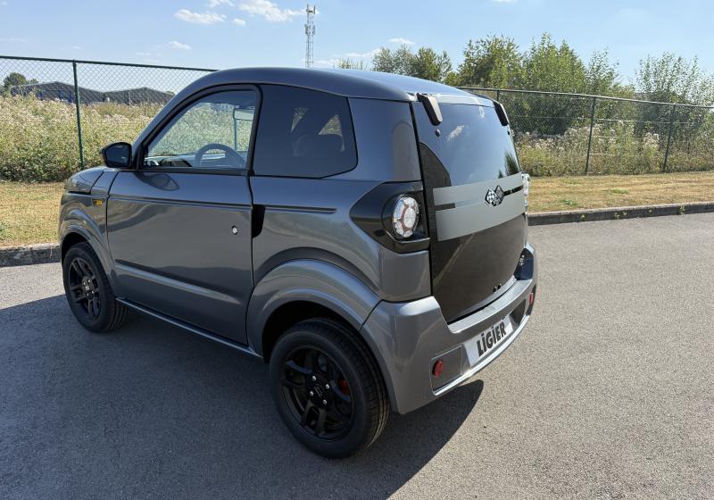 Ligier Myli Max avec Clim, Direction assistée et Carplay