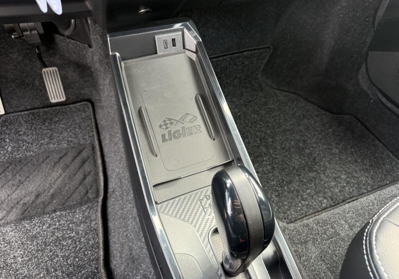 Ligier Js 50 C Elite avec direction assistée et Carplay