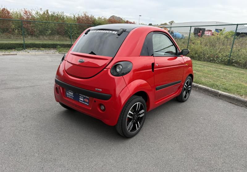 Microcar Dué 6 Must Dci avec Direction Assistée et Multimédia