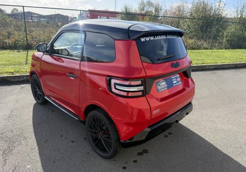 Ligier Js 60 Ultimate avec carplay, direction assistée et clim